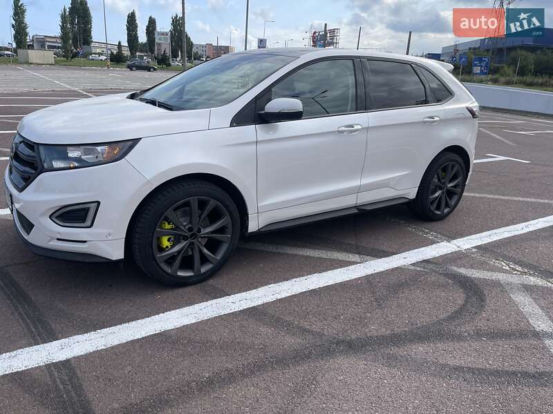 Ford Edge 2016