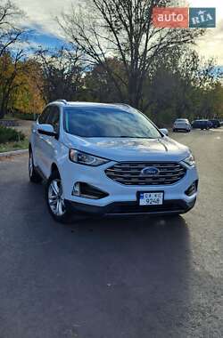 Внедорожник / Кроссовер Ford Edge 2019 в 