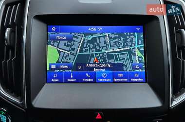 Позашляховик / Кросовер Ford Edge 2019 в 