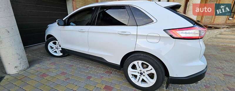 Внедорожник / Кроссовер Ford Edge 2017 в Харькове