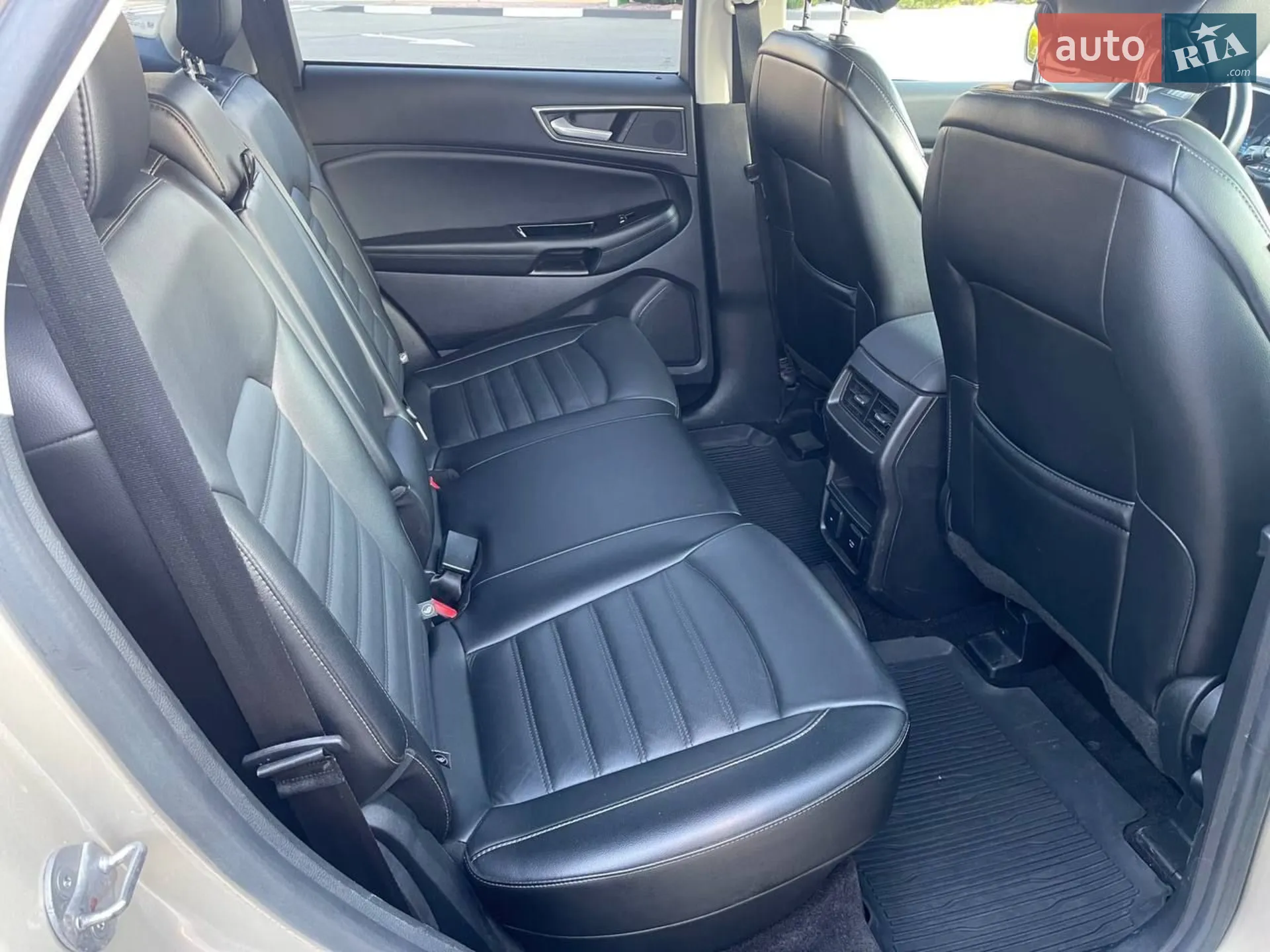 2017 Ford Edge - мініатюра 14