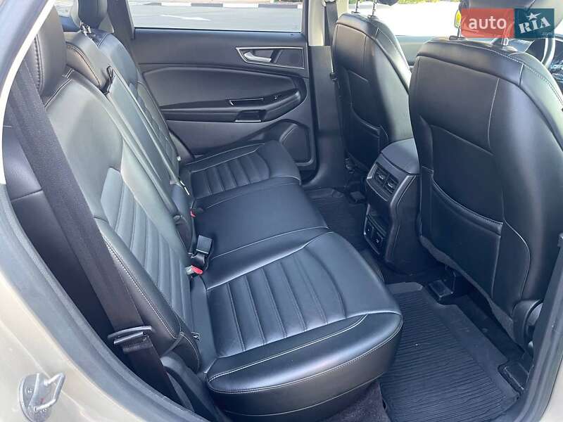 Позашляховик / Кросовер Ford Edge 2017 в Києві