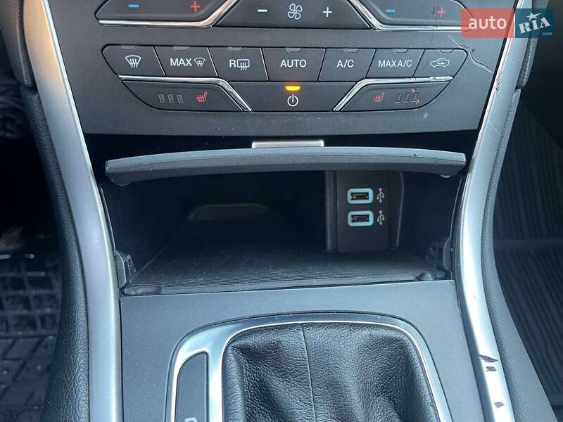 Позашляховик / Кросовер Ford Edge 2017 в Києві