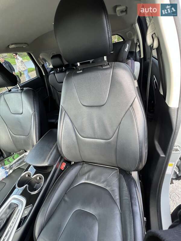 Позашляховик / Кросовер Ford Edge 2018 в Ужгороді