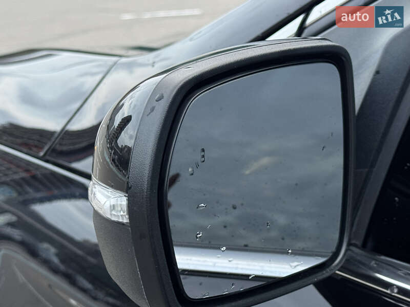 Внедорожник / Кроссовер Ford Edge 2020 в Киеве