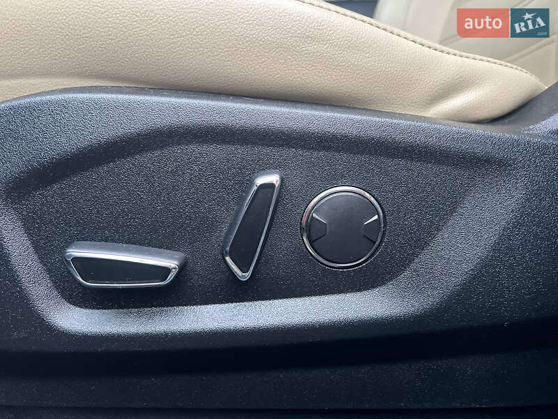 Внедорожник / Кроссовер Ford Edge 2018 в Ивано-Франковске