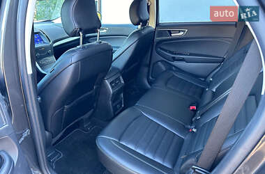 Внедорожник / Кроссовер Ford Edge 2019 в 