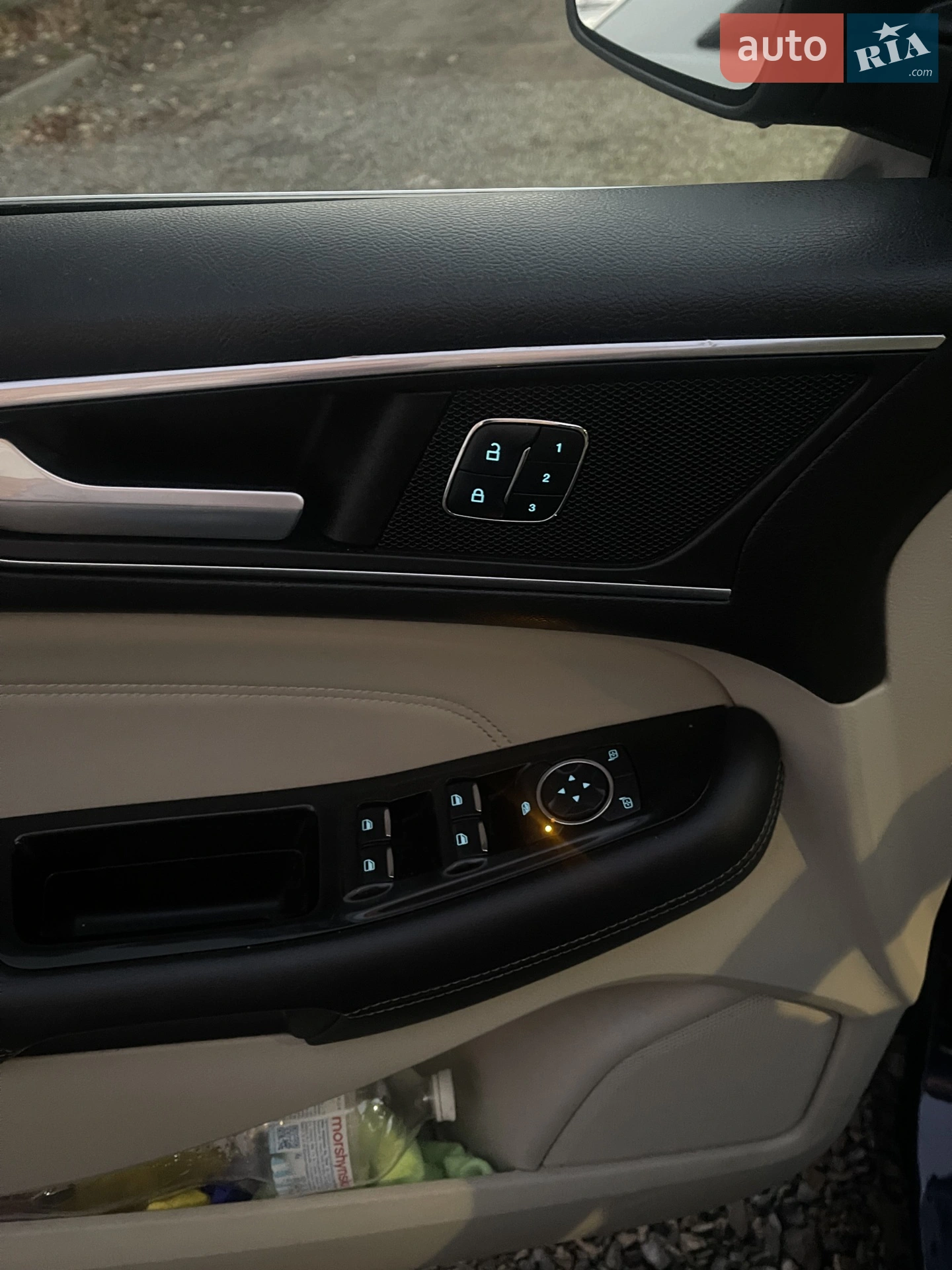 2016 Ford Edge - мініатюра 17