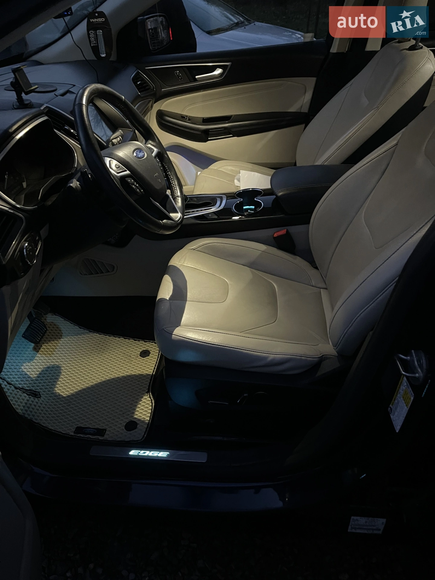2016 Ford Edge - мініатюра 22