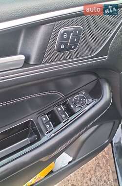 Позашляховик / Кросовер Ford Edge 2015 в Полтаві