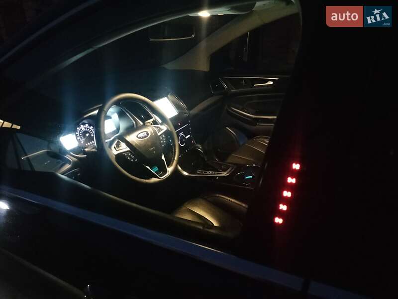 Внедорожник / Кроссовер Ford Edge 2015 в Полтаве