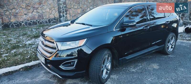 Позашляховик / Кросовер Ford Edge 2015 в Дубровиці