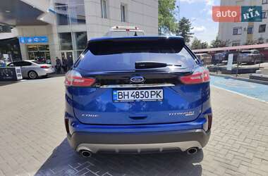 Внедорожник / Кроссовер Ford Edge 2020 в 