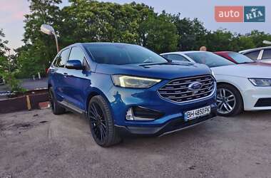 Внедорожник / Кроссовер Ford Edge 2020 в 