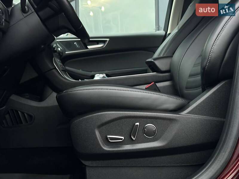 Позашляховик / Кросовер Ford Edge 2019 в Рівному