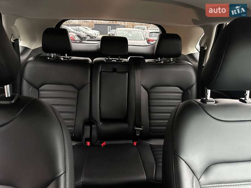 Позашляховик / Кросовер Ford Edge 2019 в Рівному