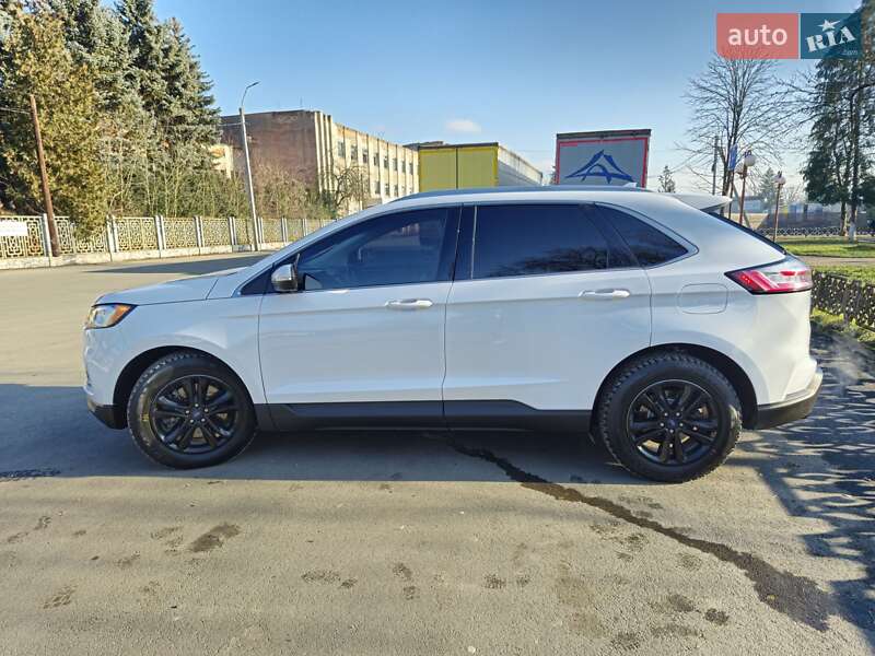 Позашляховик / Кросовер Ford Edge 2020 в Тячеві