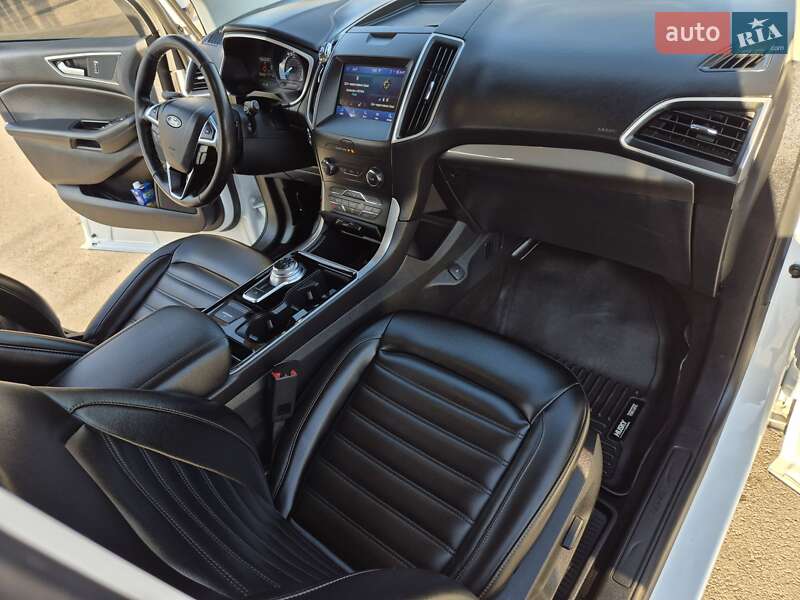 Позашляховик / Кросовер Ford Edge 2020 в Тячеві
