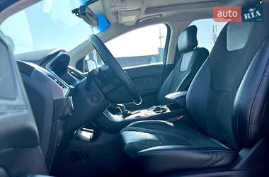 Позашляховик / Кросовер Ford Edge 2016 в Києві