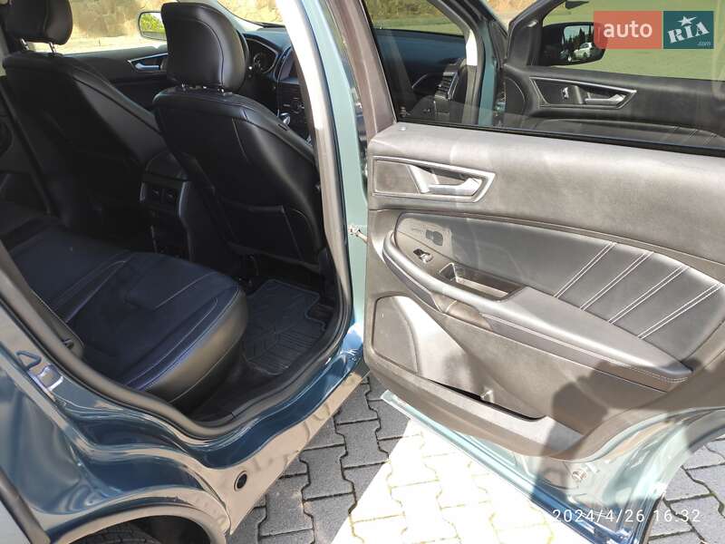 Внедорожник / Кроссовер Ford Edge 2016 в Черновцах