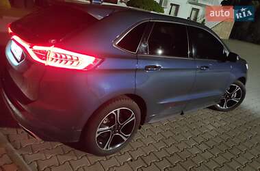 Внедорожник / Кроссовер Ford Edge 2016 в 