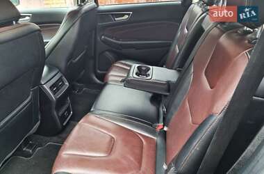 Внедорожник / Кроссовер Ford Edge 2018 в 