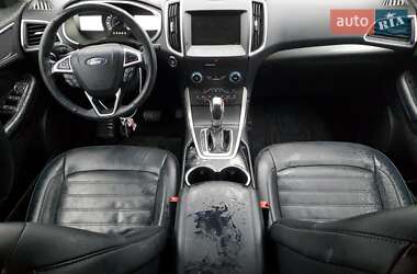 Внедорожник / Кроссовер Ford Edge 2016 в 