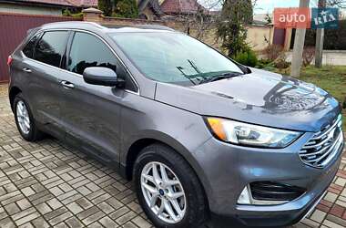 Позашляховик / Кросовер Ford Edge 2021 в 