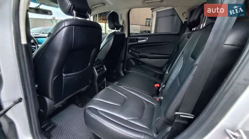 Внедорожник / Кроссовер Ford Edge 2016 в Чернигове