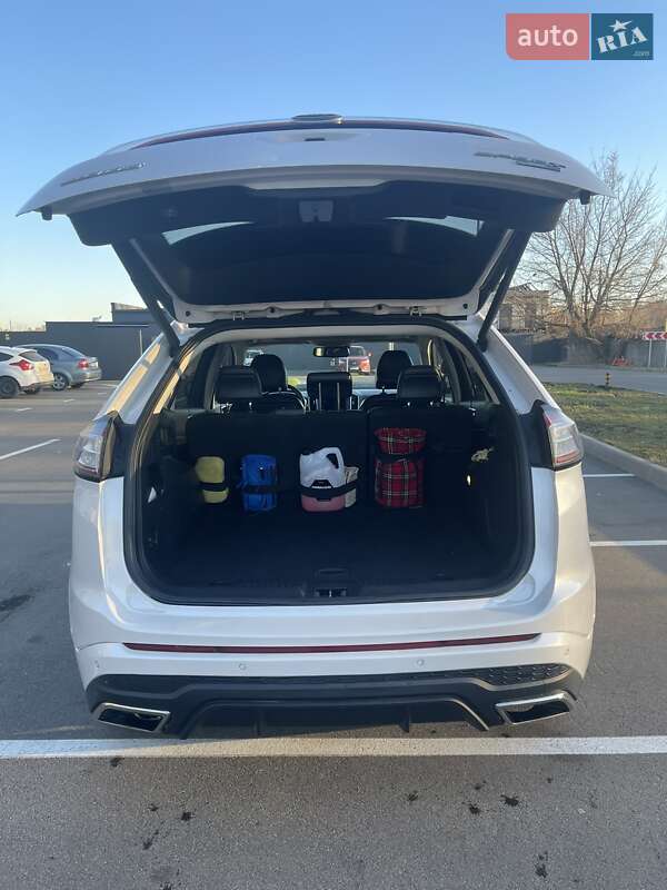 Внедорожник / Кроссовер Ford Edge 2016 в Киеве