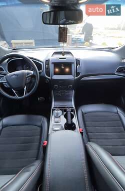 Внедорожник / Кроссовер Ford Edge 2020 в 