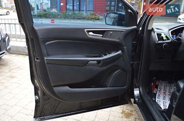 Внедорожник / Кроссовер Ford Edge 2015 в 