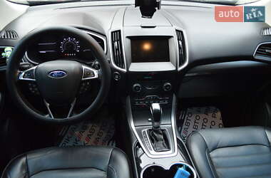 Внедорожник / Кроссовер Ford Edge 2015 в 
