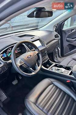 Внедорожник / Кроссовер Ford Edge 2019 в 