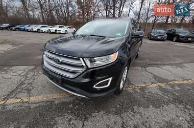 Внедорожник / Кроссовер Ford Edge 2017 в 