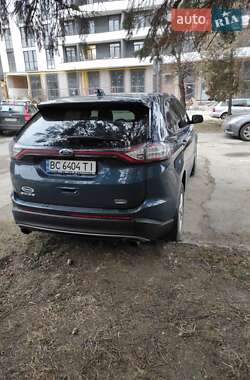 Позашляховик / Кросовер Ford Edge 2016 в 