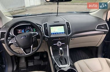 Внедорожник / Кроссовер Ford Edge 2018 в 