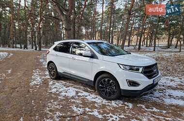 Внедорожник / Кроссовер Ford Edge 2018 в 