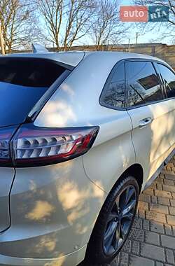 Внедорожник / Кроссовер Ford Edge 2016 в Ивано-Франковске