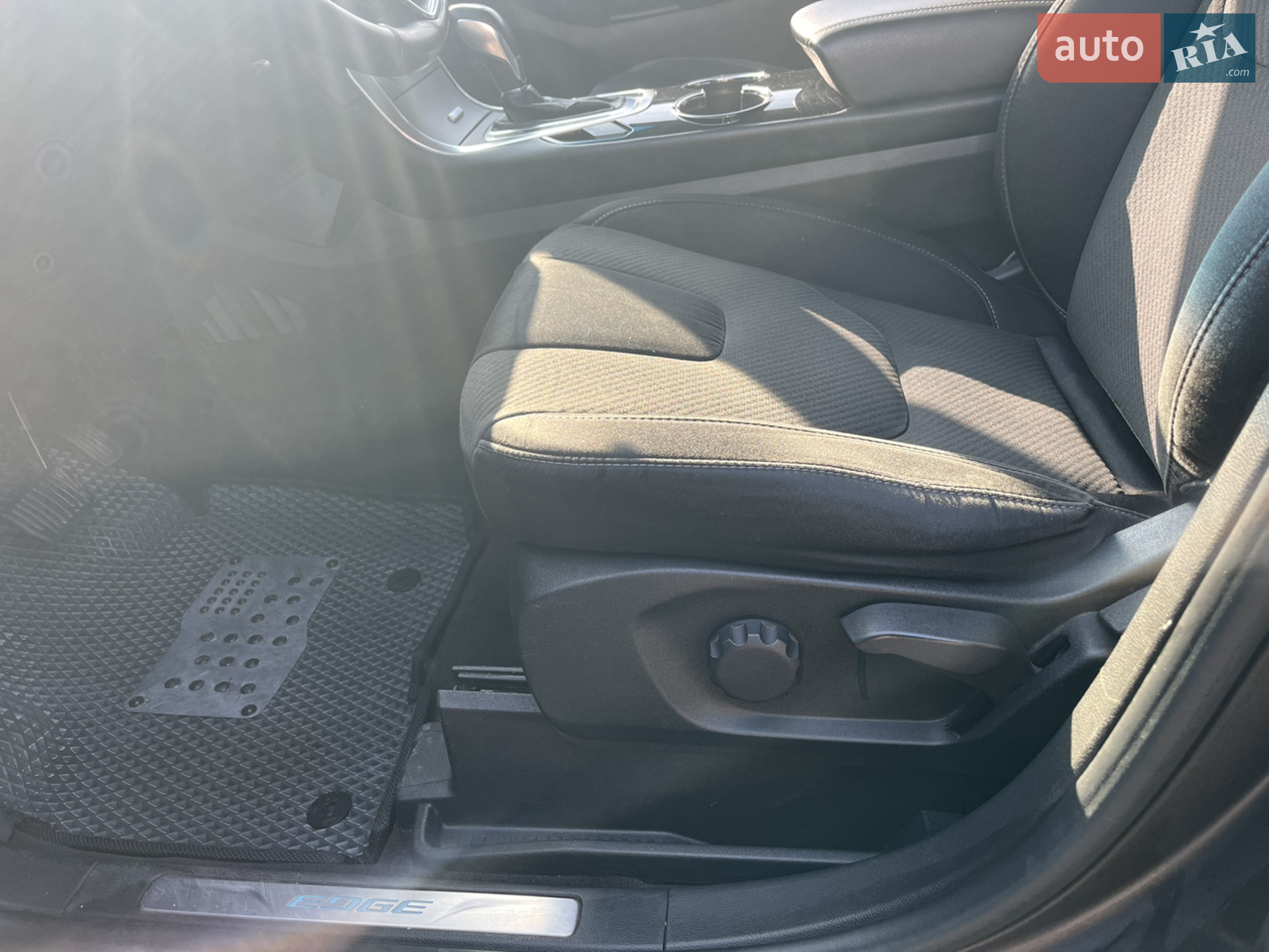 2017 Ford Edge - мініатюра 21