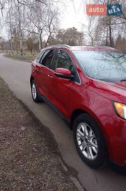 Внедорожник / Кроссовер Ford Edge 2020 в 