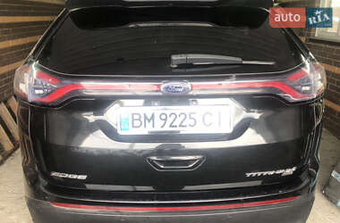 Внедорожник / Кроссовер Ford Edge 2015 в 