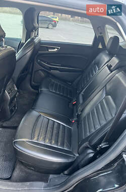 Внедорожник / Кроссовер Ford Edge 2015 в 