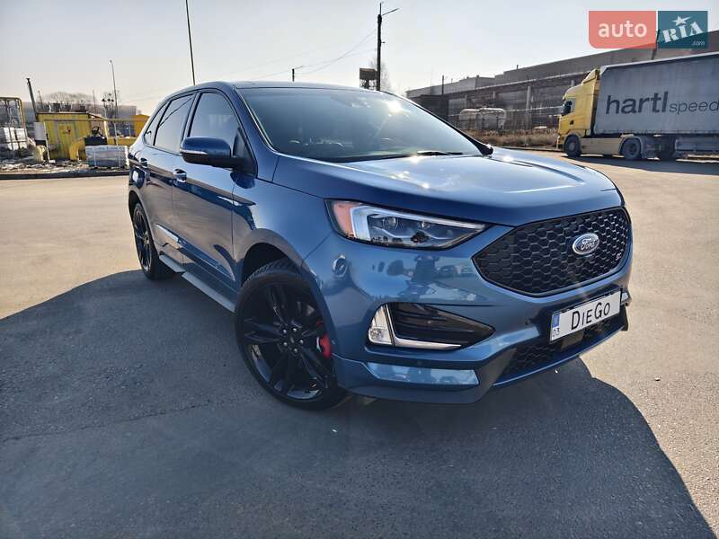 Внедорожник / Кроссовер Ford Edge 2018 в Нововолынске