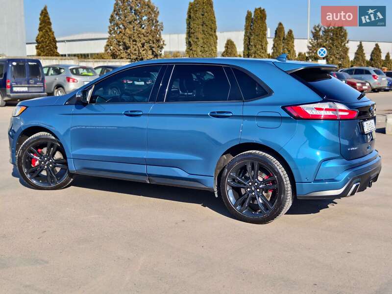 Внедорожник / Кроссовер Ford Edge 2018 в Нововолынске