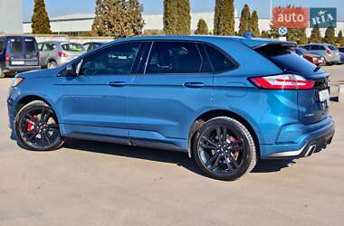 Внедорожник / Кроссовер Ford Edge 2018 в 