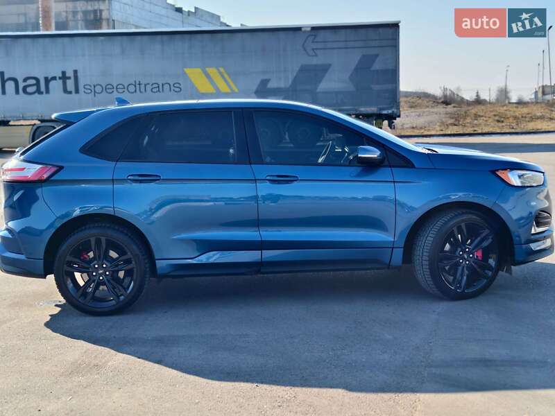 Внедорожник / Кроссовер Ford Edge 2018 в Нововолынске