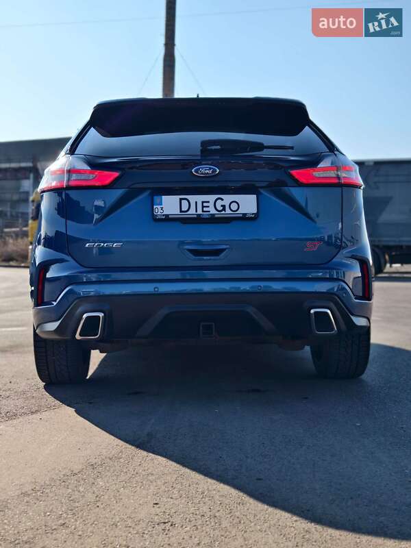 Внедорожник / Кроссовер Ford Edge 2018 в Нововолынске