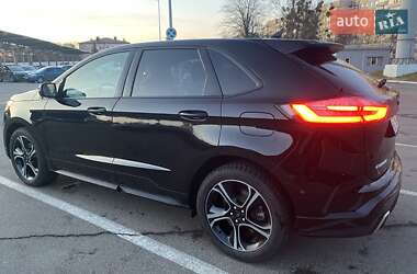 Внедорожник / Кроссовер Ford Edge 2018 в 