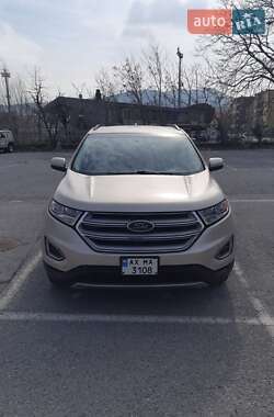 Внедорожник / Кроссовер Ford Edge 2017 в 